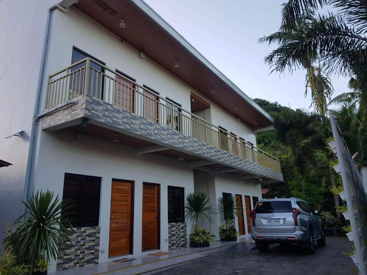 Flb Apartelle Los Banos Los Banos  Buitenkant foto